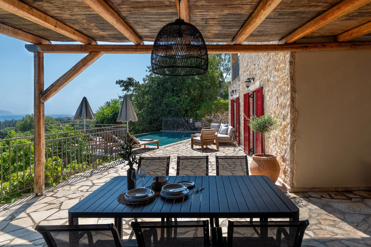 Alfresco dining, BBQ facilities, and full privacy